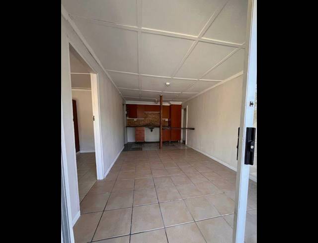 5 BEDROOM FREESTANDING FOR SALE IN QUIGNEY